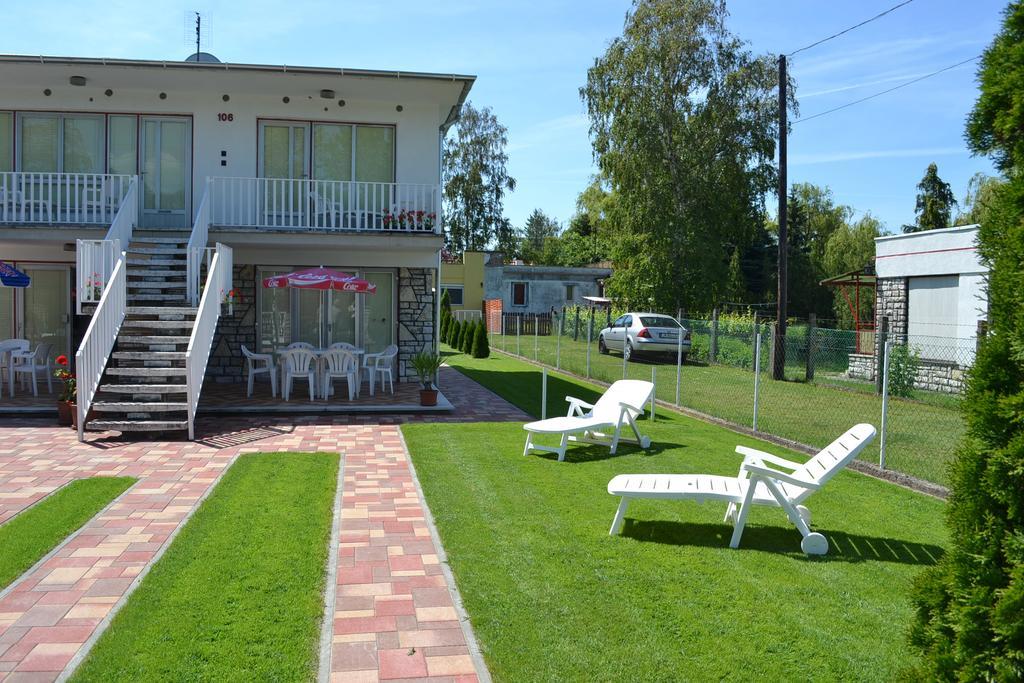Family Home Apartment Zamárdi Exterior foto